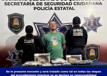 Cae presunto narcomenudista con armas de fuego, otro logra escapar