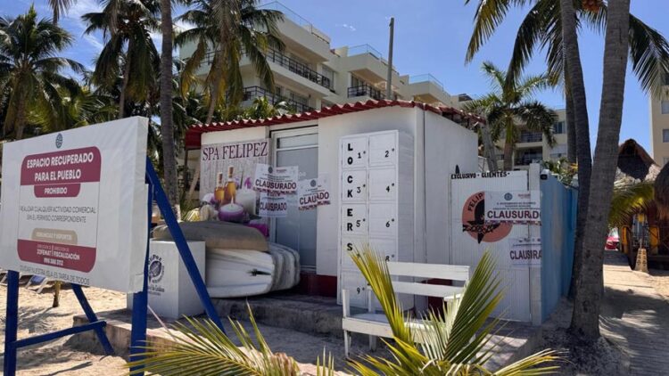 Isla Mujeres recupera playa para uso público