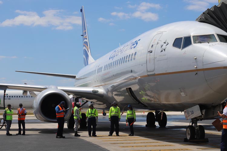 Cancún conecta con más de 60 destinos nacionales e internacionales