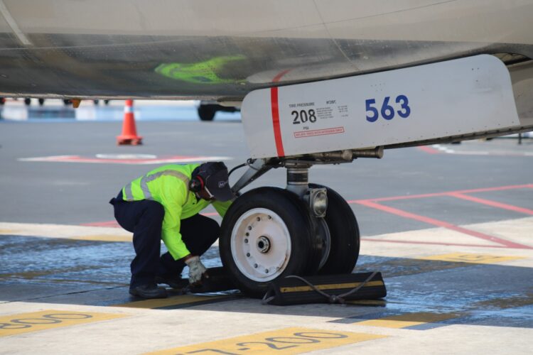 Cancún opera 412 vuelos esta jornada