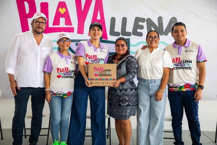 Entregan 3 mil despensas del programa “Playa Llena, Corazón Contento”