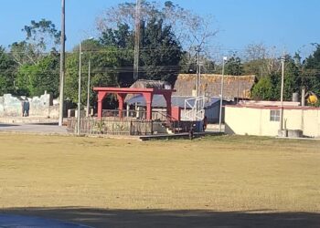 Comunidades mayas de Filomeno Mata sin agua desde el apagón del viernes