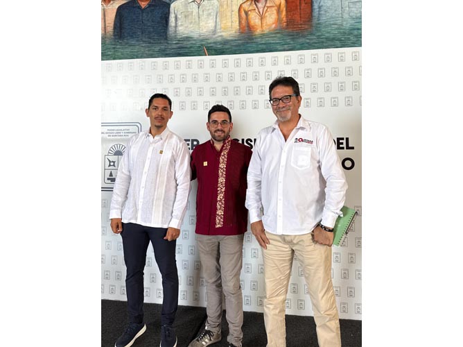 Óscar Rébora destaca avances en política ambiental de Quintana Roo