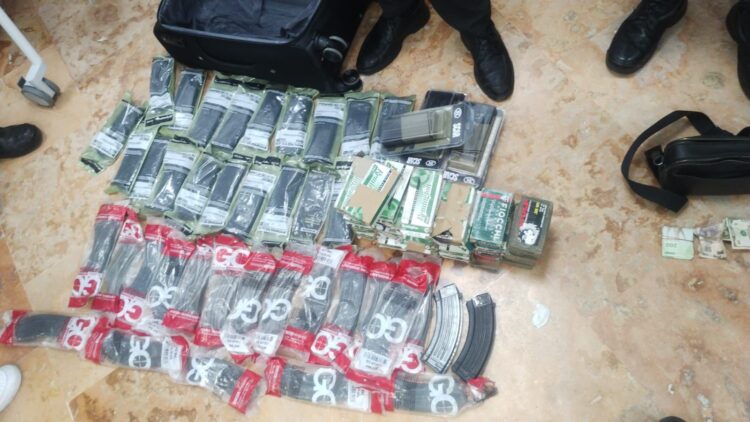 Guardia Nacional frustra intento de traslado de armamento y narcóticos en Cancún