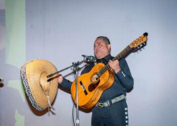 Cozumel celebra 25 años de historia y tradición del Mariachi Santa Cecilia