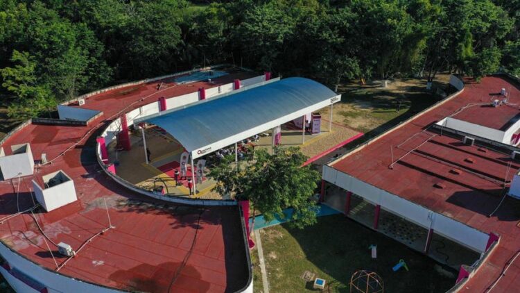 Inauguran domo a beneficio de niños de Bacalar