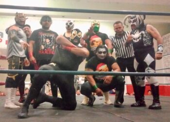 Último Guerrero impone jerarquía en la Arena Colonos
