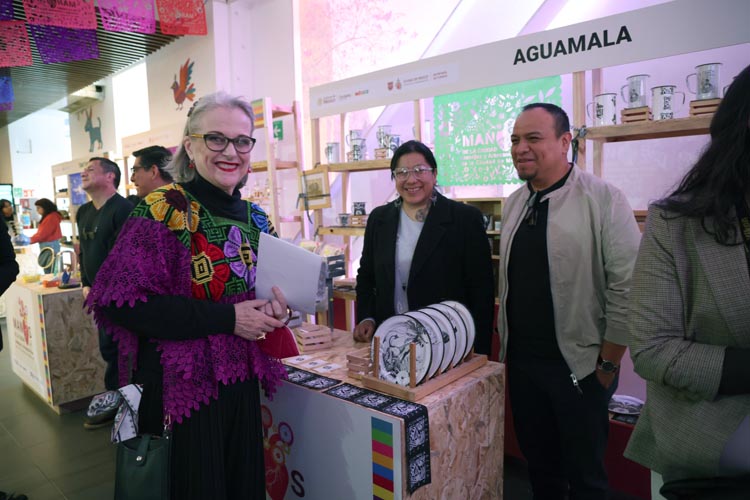 Alebrijes toman Punto México con una exposición que celebra el alma artesanal de la capital