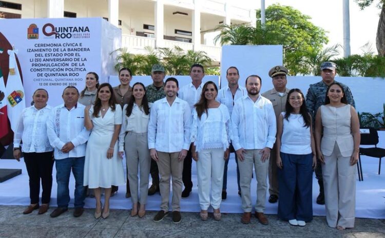Conmemoran 51 años de la Constitución de Quintana Roo
