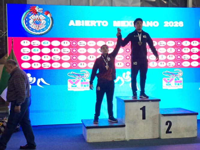 Tulum suma seis medallas en el Nacional Abierto de Luchas Asociadas