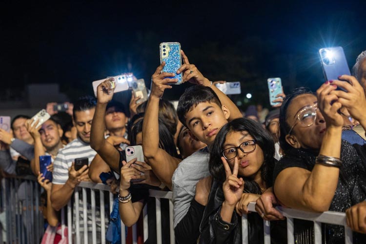 Bellakath desata la euforia en el arranque del Carnaval de Playa del Carmen 2026