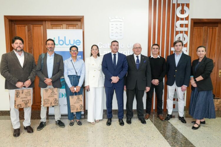 Cozumel fortalece vínculos internacionales en congreso de turismo insular en España