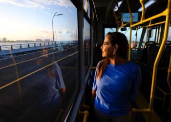 Cancún pone a prueba transporte inteligente conectado al Puente Nichupté