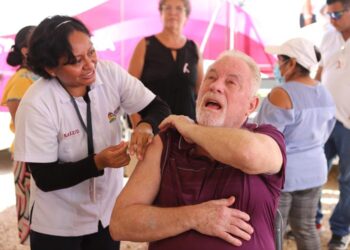 Quintana Roo lidera vacunación nacional