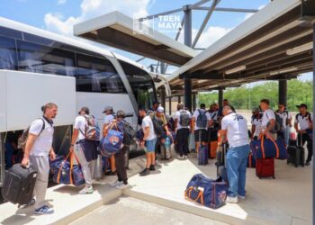 Tigres llegan en Tren Maya para el Clásico del Sureste