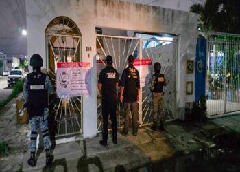Catean cinco inmuebles en Cancún por investigación de trata de personas