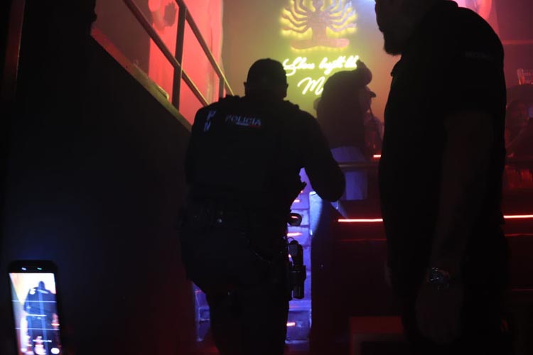 Refuerzan inspección nocturna en bares de Playa del Carmen sin incidencias