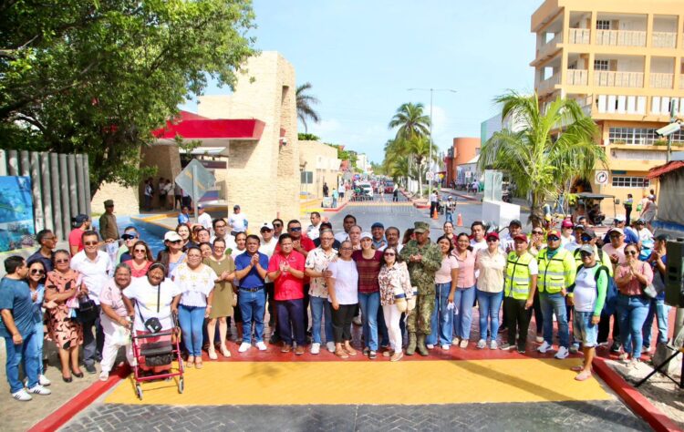 Malecón Rueda Medina luce una nueva imagen en Isla Mujeres