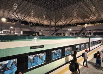 Tren Maya explica la falla que detuvo un convoy entre Mérida y Cancún