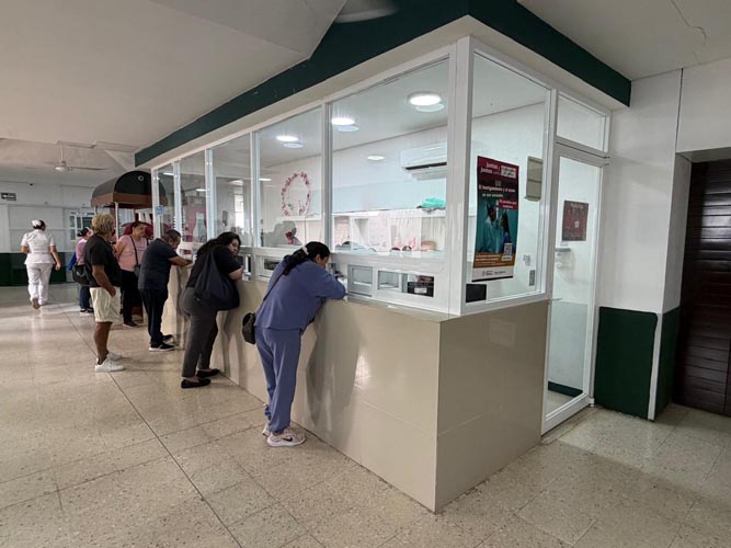 IMSS Quintana Roo renueva sistemas de aire acondicionado en hospitales de Cancún