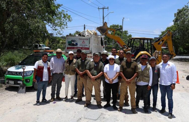 Cancún recupera espacios públicos con limpieza de basurero clandestino y rehabilitación de parque