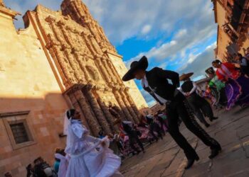 Zacatecas celebra al mundo con más de 90 actividades en su Festival Internacional del Folclor