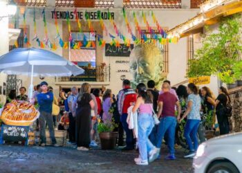 México rompe récord turístico: 51.1 millones de viajeros internacionales llegaron en seis meses