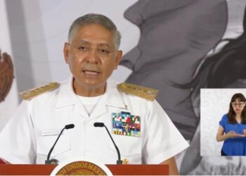 Marina alista inversión millonaria para duplicar la recolección de sargazo en el Caribe mexicano