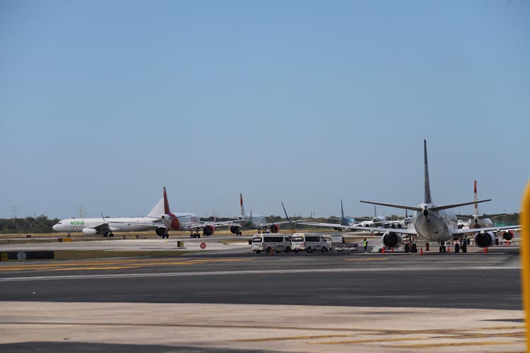 Aeropuertos del Caribe Mexicano superan las 3 mil operaciones en una semana