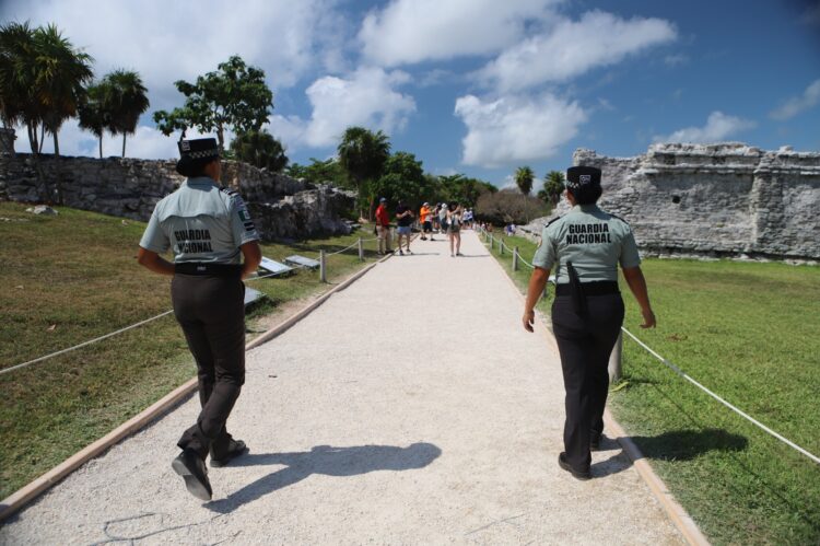 Se desploma el número de turistas a la zona arqueológica de Tulum