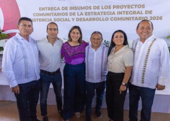 Impulsan proyectos comunitarios en Tulum con entrega de herramientas productivas