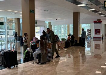 Tulum recupera cinco rutas aéreas hacia Canadá y Estados Unidos para el invierno