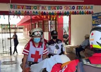 Falsa alarma de balacera en escuela de Cancún moviliza a policías; detienen a presunto ladrón