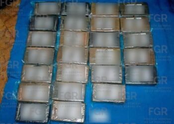 FGR obtiene vinculación a proceso contra detenido con casi 25 kilos de cocaína en el aeropuerto de Cancún