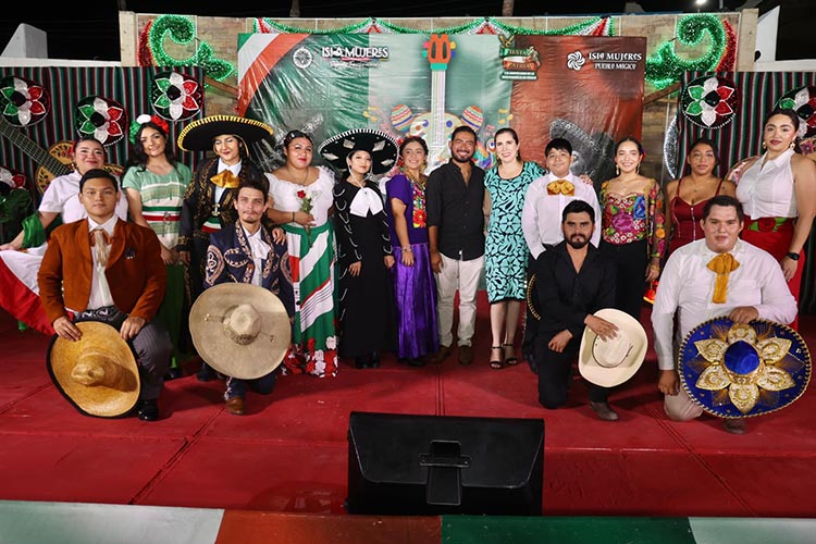 Diez voces avanzan en “Cántale a México con el Corazón” en Isla Mujeres