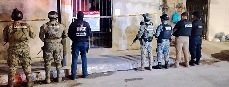 Cateo en Chetumal deja cuatro motocicletas aseguradas y presunta droga