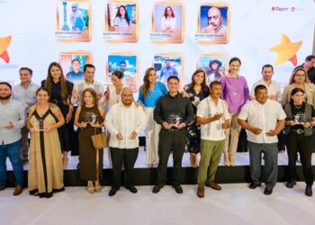 Premian el esfuerzo de los rostros detrás del éxito turístico en Cancún