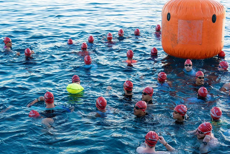 Cozumel reúne a más de mil atletas en el Triatlón Astri 2026