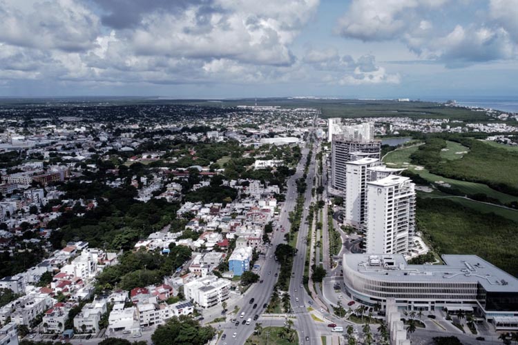 Paquete fiscal 2027 prevé más deuda y presión para empresas