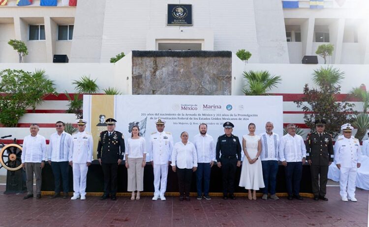 Conmemoran en Isla Mujeres 205 años de la Armada de México