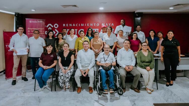 Capacitan en Yucatán a guías turísticos para mejorar atención a personas con discapacidad