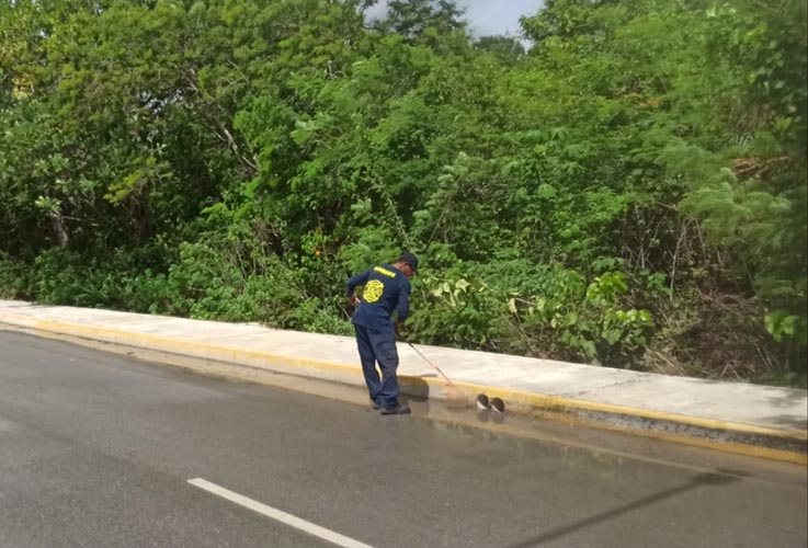 Isla Mujeres intensifica prevención ante lluvias asociadas a Isaías