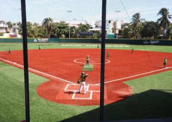 Béisbol infantil en Isla Mujeres