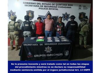 Cae trío con más de 200 dosis de droga en la avenida Cobá