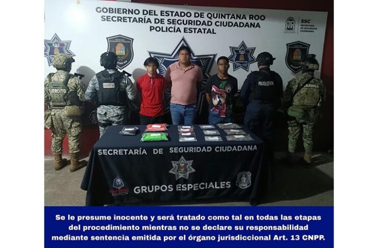 Cae trío con más de 200 dosis de droga en la avenida Cobá
