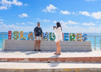 Isla Mujeres conquista a turistas nacionales y extranjeros durante el fin de semana largo
