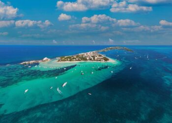 Isla Mujeres gana por tercera vez como Destino Insular Líder de México y Centroamérica